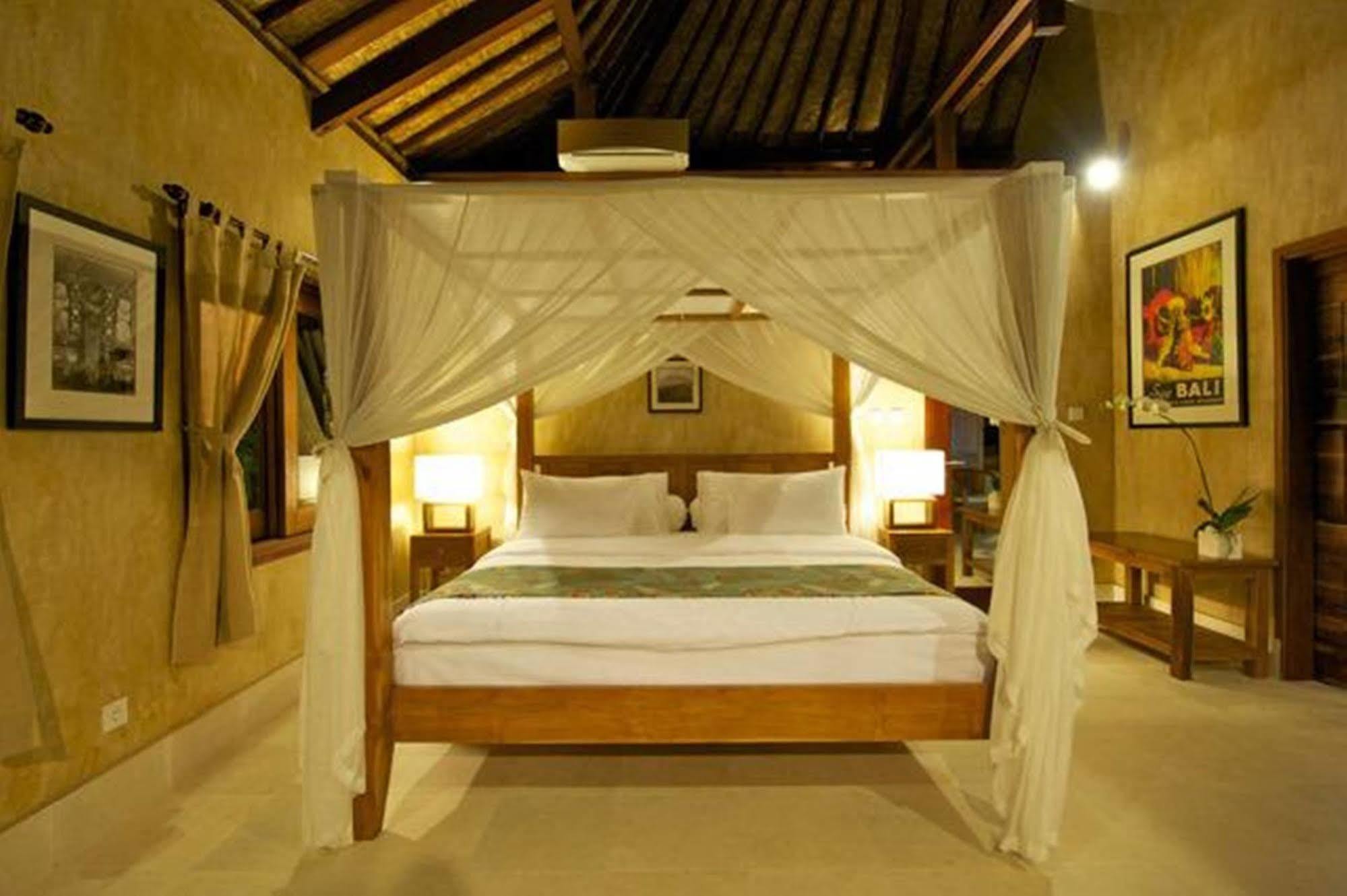 Three Monkeys Villas Pecatu Exterior foto